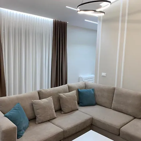 Modern Sea View Apartment شقة