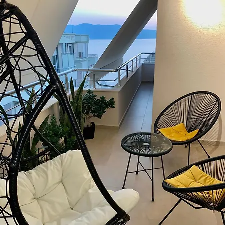 Modern Sea View Apartment شقة فلورا
